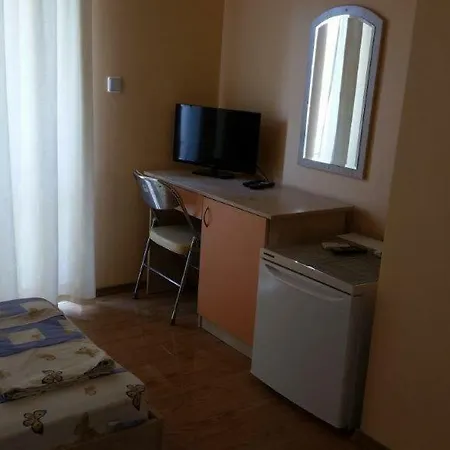 Kanchev بيت ضيافة نيسيبار